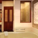 Deluxe Room 3