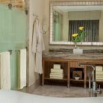 Royal Lagoon Suite 1