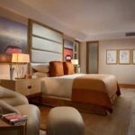 Beachfront View – The Earl Suite 1