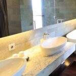 Pool Suite Room