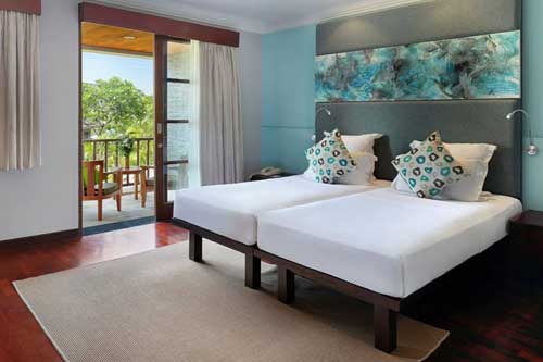 Deluxe King Bed With  Balcony 1