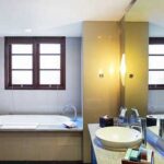 Three Bedrooms Apartment Suite With Pool 2