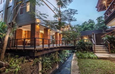 Merak Village by Prasi