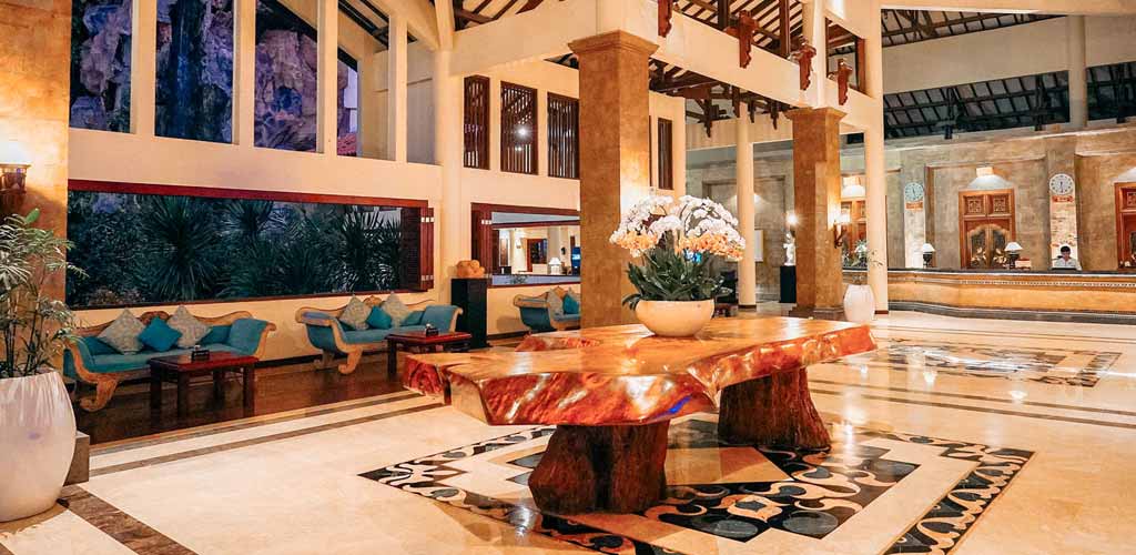 The reception and the general lounge at the Grand Mirage Resort Bali 