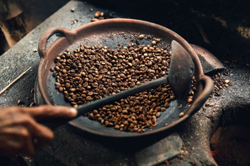 Roasting a batch of kopi luwak  the traditional way