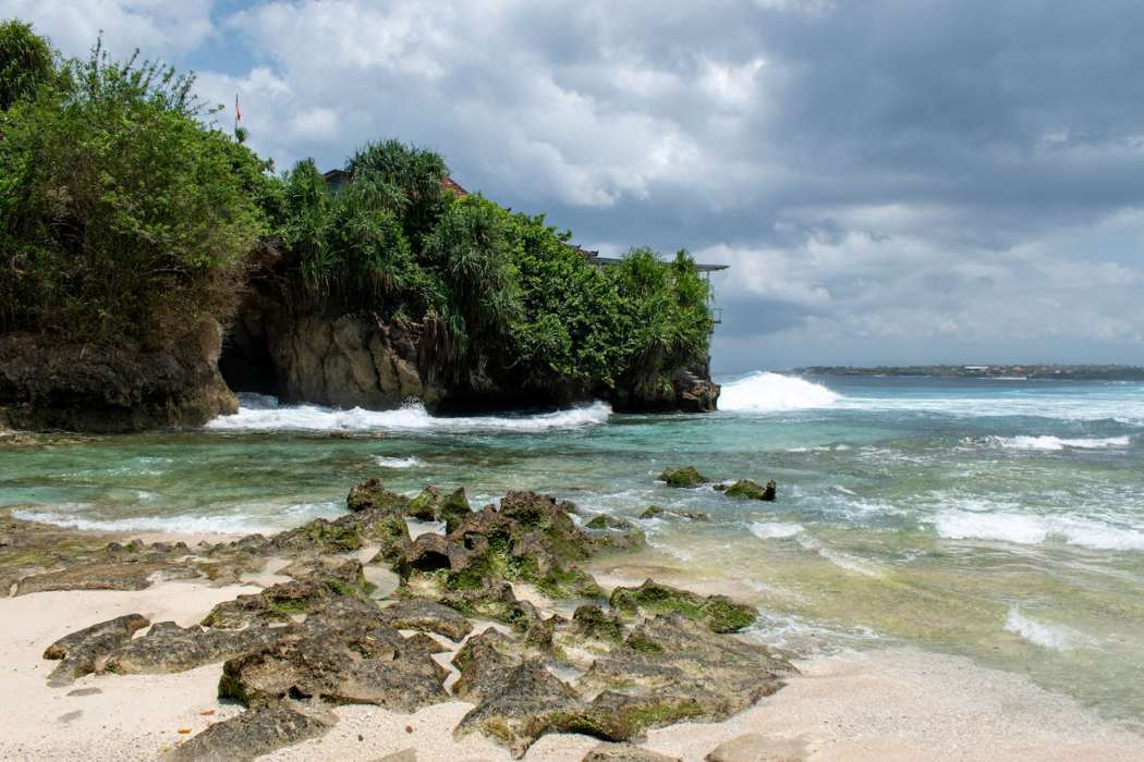 Conquering Southern Cliffs of Uluwatu Coast: Bali on the Move – Part 3